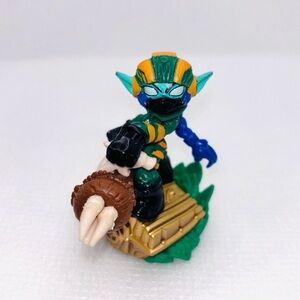 Skylanders SuperChargers Super Shot Stealth Elf Video Game Figure